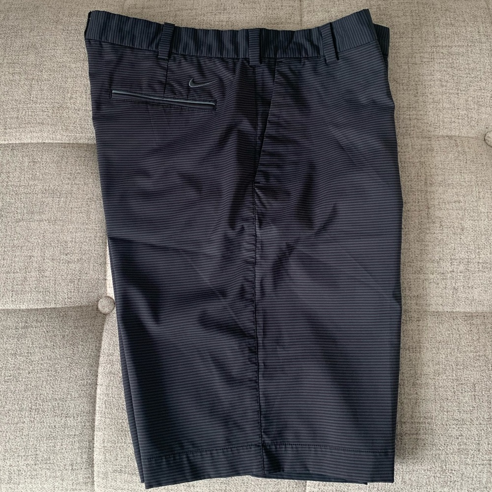 Nike Dri-Fit Golf Shorts 34x11